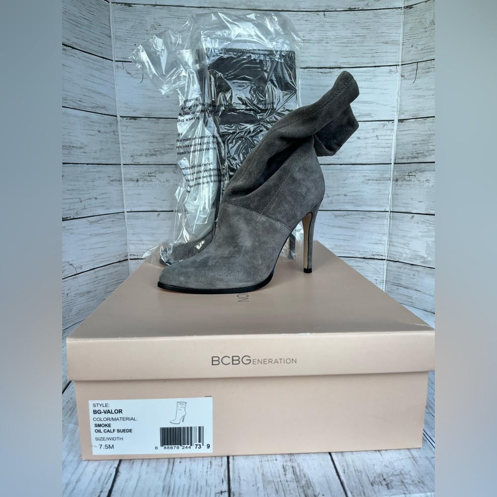 BCBGENERATION | VALOR-SUEDE BOOT | SIZE 7.5